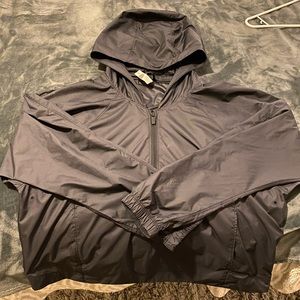 Women’s lululemon cropped wind breaker 1/4 zip
